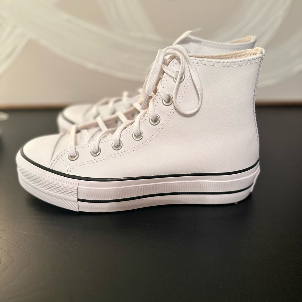 Converse platform leather high tops size 7